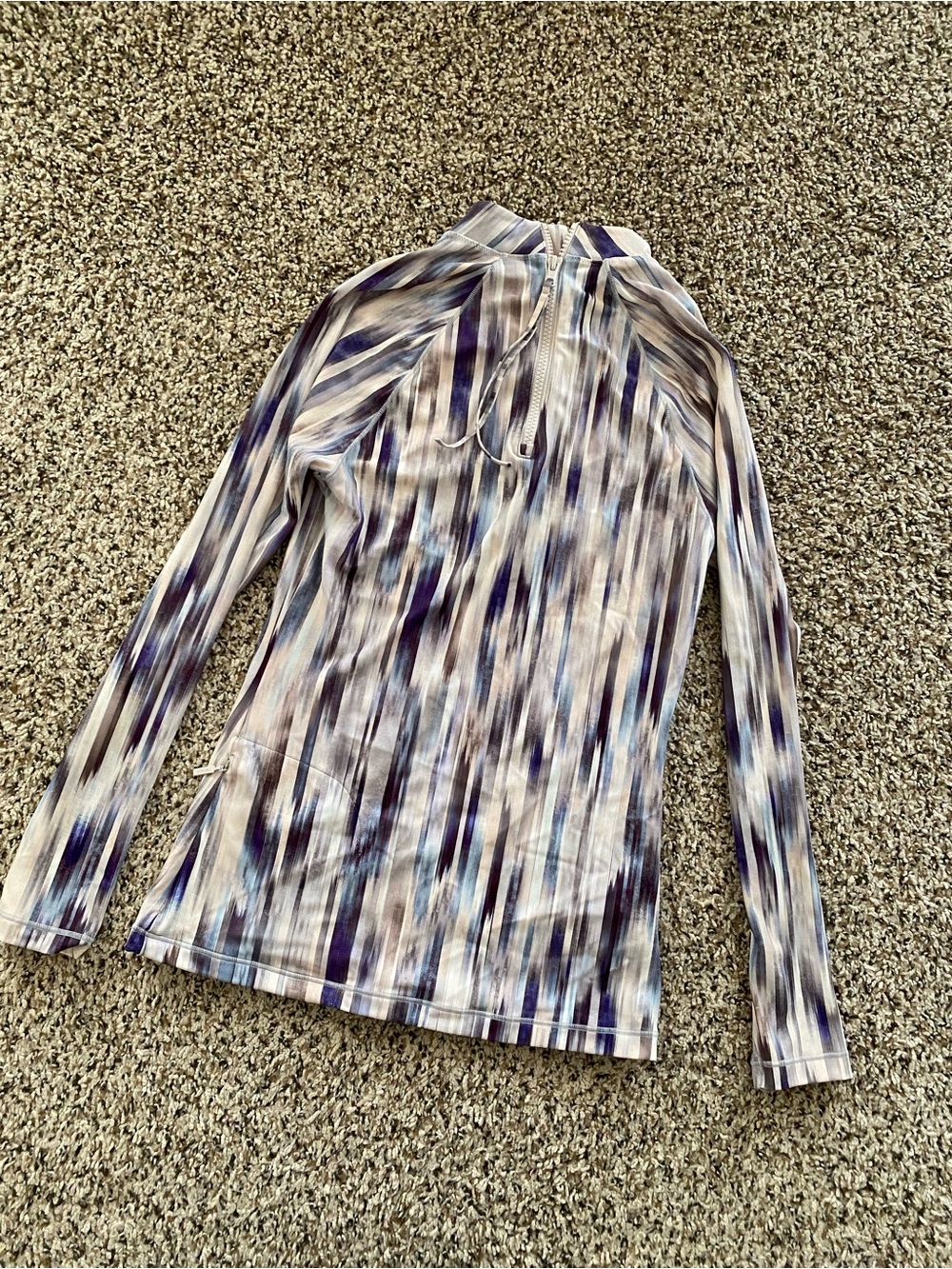 Athleta Multicolored North Point Rashguard In Grey Abstract - Picture 9 of 13